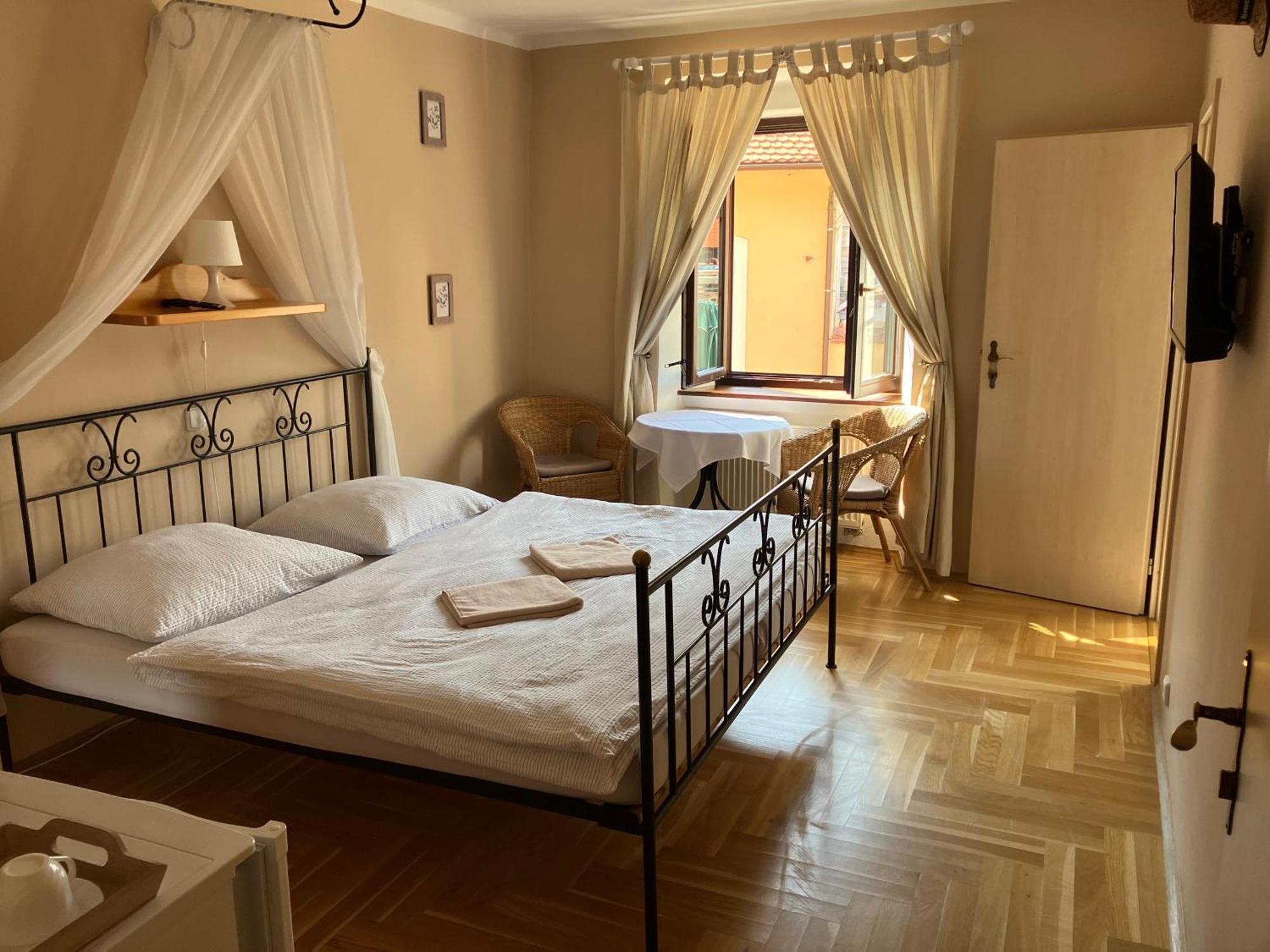 Český Krumlov Pension U Mrazku מראה חיצוני תמונה