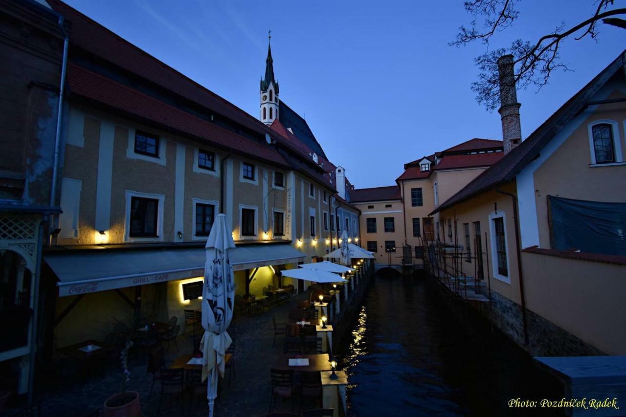 Český Krumlov Pension U Mrazku מראה חיצוני תמונה